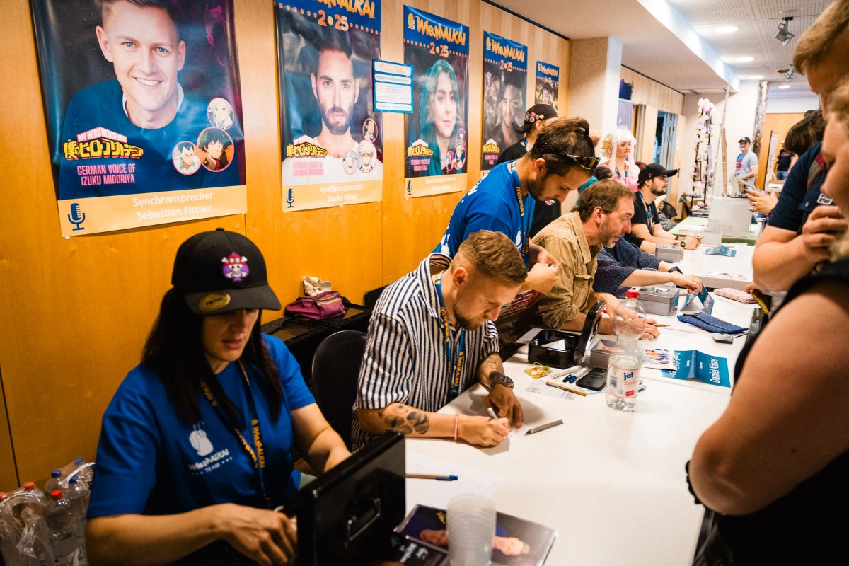 Autograph session with voice actresses and voice actors